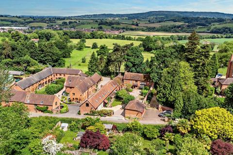 5 bedroom barn conversion for sale, Tenbury Wells WR15