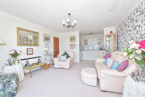 2 bedroom apartment for sale, Southwood Road, Hayling Island, Hampshire