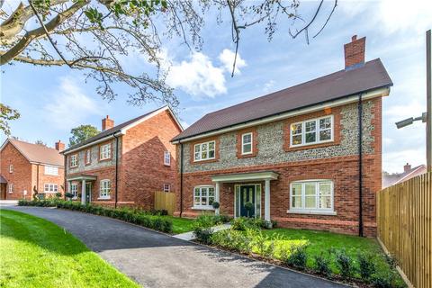 4 bedroom detached house for sale, Gale Gardens, Forest Road, Warfield