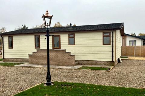 2 bedroom park home for sale, Lakeside Retreats Residential Park, , Cliff Lane NG32