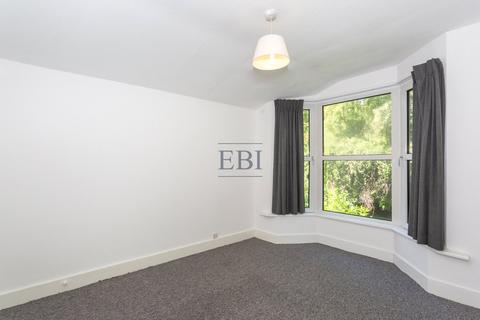2 bedroom apartment to rent, Endwell Road, Brockley, SE4