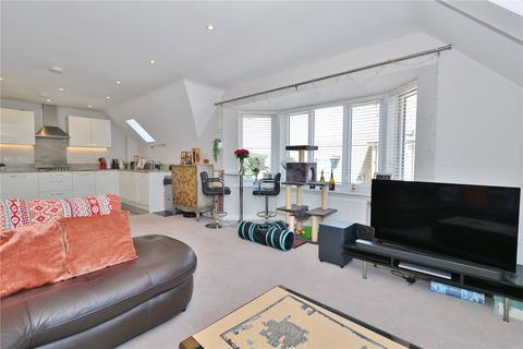 2 bedroom apartment for sale, Hereford Close, Knaphill, Woking, Surrey, GU21