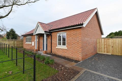 2 bedroom detached bungalow for sale, Wissett Road, Halesworth, Suffolk