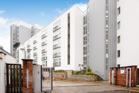 2 bedroom apartment for sale, Water Street, Manchester M3