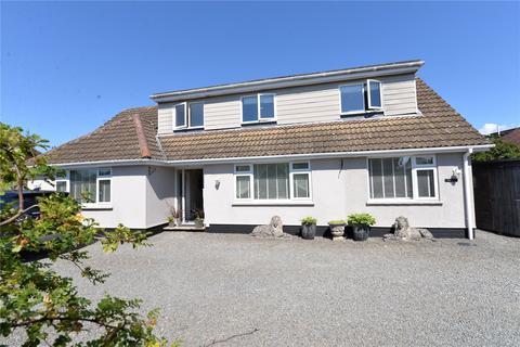 4 bedroom bungalow for sale, North Greenlands, Pennington, Lymington, New Milton, SO41