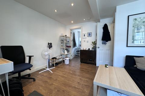 1 bedroom apartment to rent, London SW9