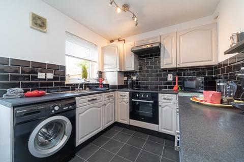 2 bedroom terraced house to rent, Gilberstoun Wynd, Brunstane, Edinburgh, EH15