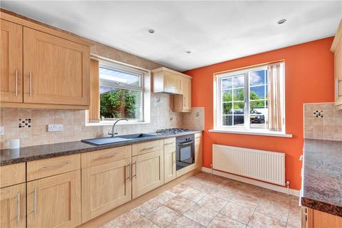 2 bedroom bungalow for sale, Orchard Grove, Menston, Ilkley, West Yorkshire, LS29