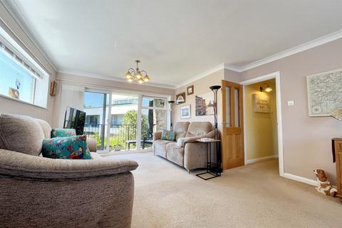 2 bedroom flat for sale, Southbourne