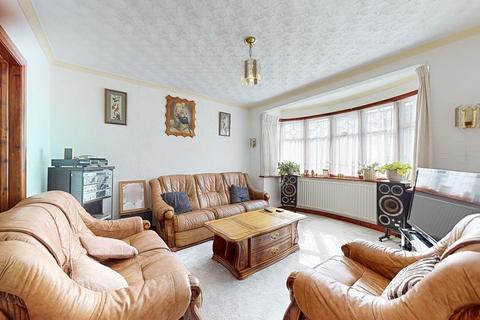 6 bedroom terraced house to rent, Alderwick Drive