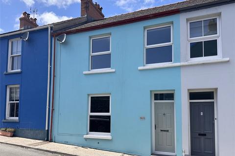 4 bedroom terraced house to rent, Park Terrace, Tenby, Pembrokeshire, SA70