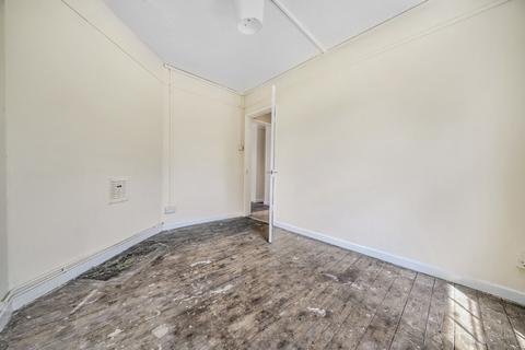74 Brockill Crescent, London, SE4 2QB