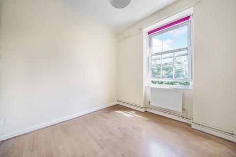 74 Brockill Crescent, London, SE4 2QB