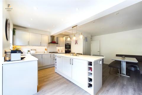 3 bedroom terraced house for sale, Stanley Square, Carshalton, SM5