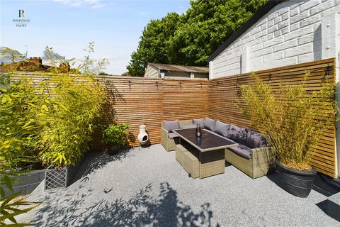 13 Stanley Square, Carshalton, SM5 4LX