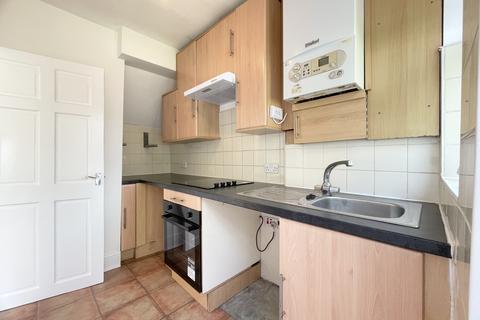 2 bedroom terraced house to rent, Priory Lane, Stockport, Cheshire, SK5