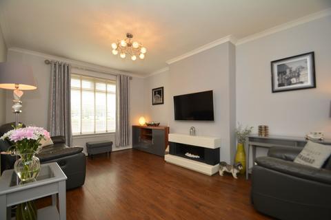3 bedroom flat for sale, 229 Alderman Road, Glasgow, G13 3AY