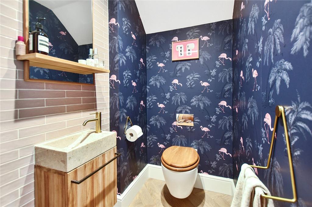 Ground Floor Wc