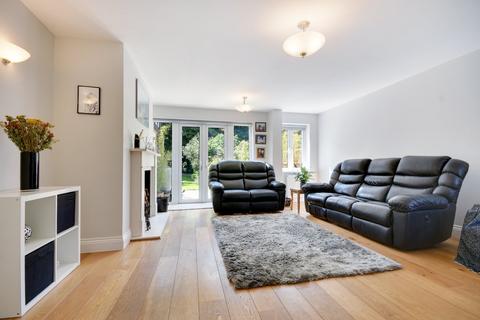 6 bedroom detached house for sale, The Avenue, Brentwood, CM13