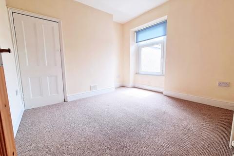 3 bedroom terraced house for sale, Norfolk Street, Swansea, City And County of Swansea.