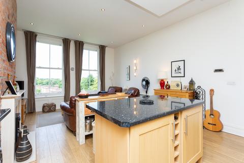 2 bedroom apartment for sale, West Cliff, Preston, Lancashire