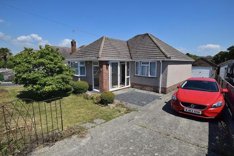 3 bedroom detached bungalow for sale, Osborne Road, New Milton, Hampshire. BH25 6AA