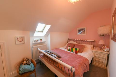 32c Pope Road, Bromley, BR2 9QB