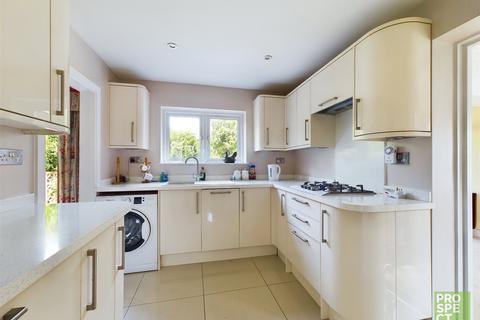 4 bedroom end of terrace house for sale, Clintons Green, Bracknell, Berkshire, RG42