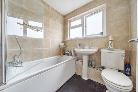 42 Birch Road, Ambrosden, Bicester, OX25 2RX