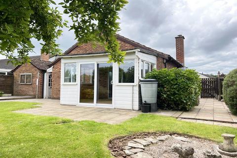 2 bedroom detached bungalow for sale, Bearcroft, Weobley, Hereford, HR4