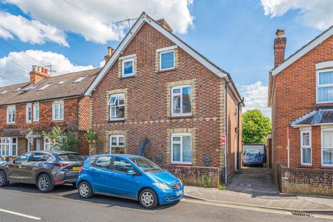 4 bedroom semi-detached house for sale, St. Johns Street, Farncombe, GU7