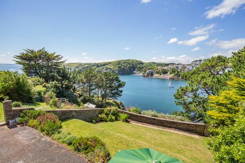 The Old Vicarage, 2 Battery Lane, Polruan, Fowey, PL23 1PW