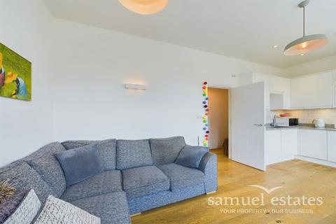 1 bedroom flat for sale, 1423a London Road, London, SW16