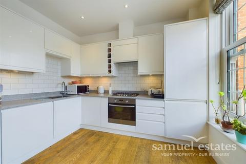 1 bedroom flat for sale, 1423a London Road, London, SW16