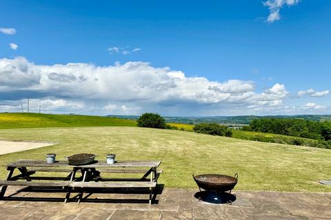 4 bedroom detached house for sale, Llanhennock, Newport  NP18