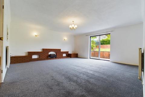 3 bedroom bungalow for sale, The Hawthorns, Lydney