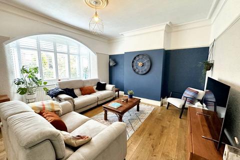 3 bedroom semi-detached house for sale, Polefield Road, Prestwich, M25