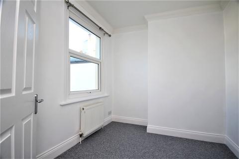 2 bedroom maisonette to rent, Tarring Road, Worthing, West Sussex, BN11