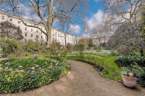Flat 1, 2 Warwick Square, London, SW1V 2AA