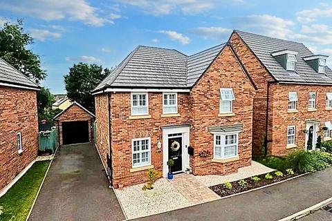 4 bedroom detached house for sale, Orwell Road, Market Drayton, TF9