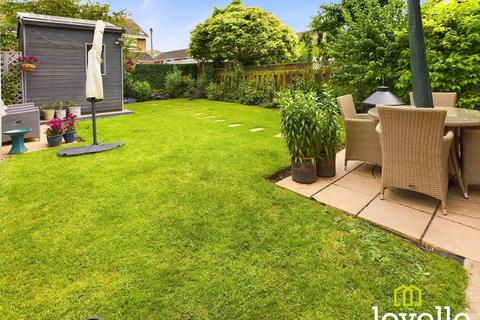 10 Apple Tree Walk, Cottingham, HU16 4QQ