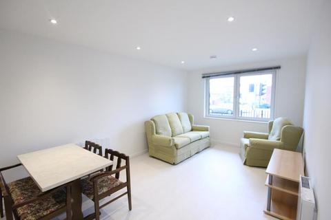 1 bedroom flat to rent, West Central, Slough