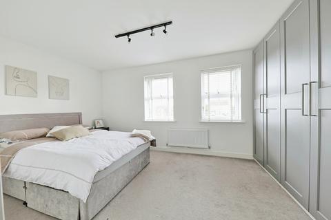 3 bedroom semi-detached house for sale, Crown Drive, Skirlaugh, Hull, HU11 5DE