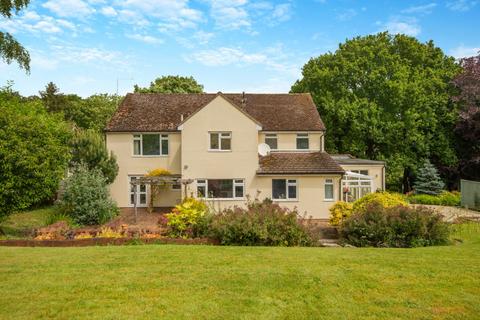 4 bedroom detached house for sale, Rucklers Lane, Kings Langley, Hertfordshire