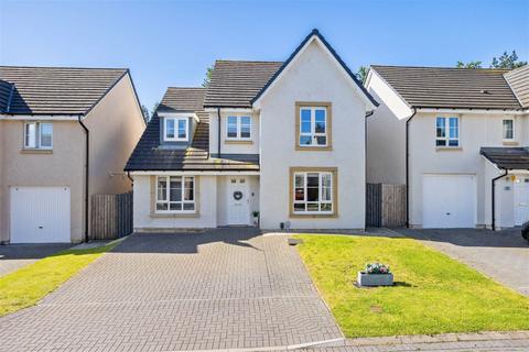 5 bedroom detached house for sale, Howatston Court , Livingston EH54