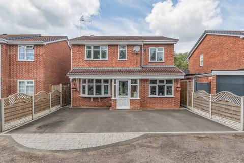 3 bedroom detached house for sale, Northfield Close, Church Hill North, Redditch, Worcestershire, B98