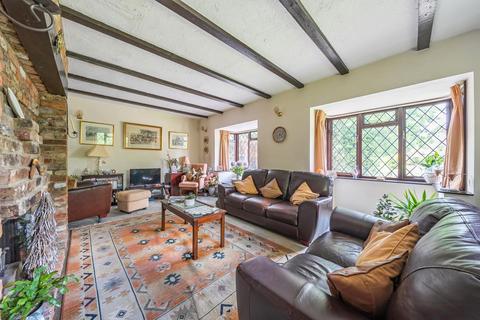 5 bedroom detached house for sale, West End,  Surrey,  GU24