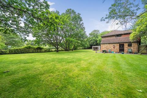 5 bedroom detached house for sale, West End,  Surrey,  GU24