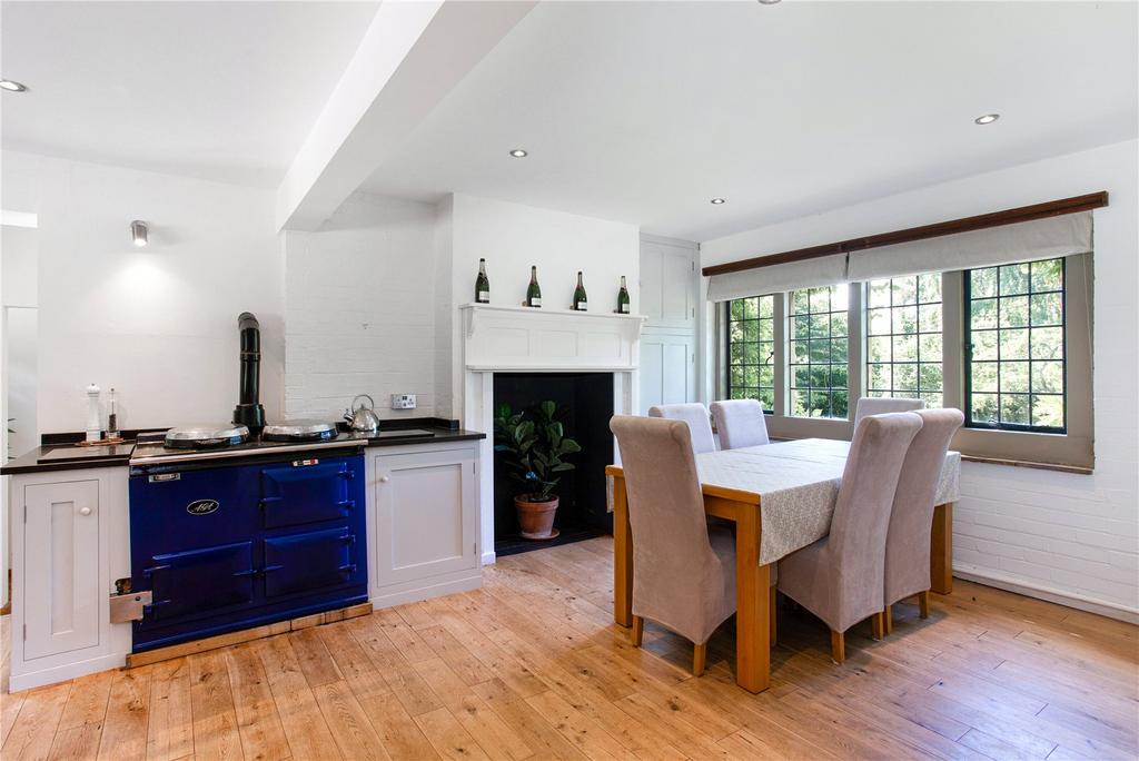 Kitchen/Breakfast