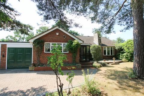 4 bedroom detached bungalow for sale, Kiln Ride, Finchampstead, Wokingham, RG40